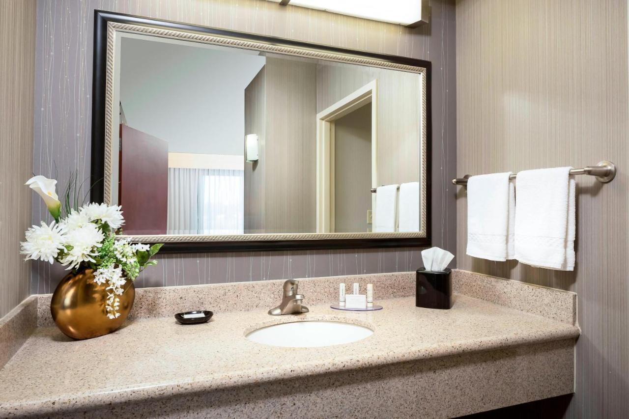 Courtyard By Marriott Columbia Exterior foto